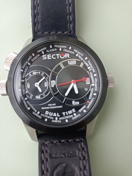 Sector dual Time watch