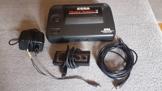 Sega Master System II. Elad!