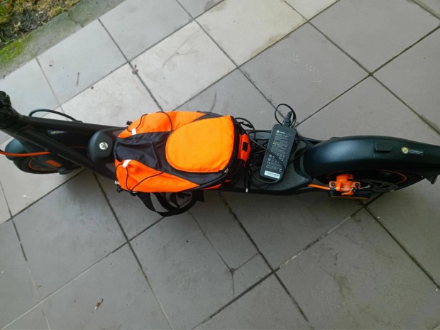 Segway F40E Elektromos Roller