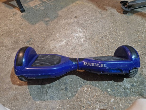 Segway Hoverboard eladó - kiváló állapotban, táskával és töltővel!