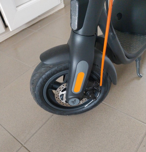 Segway Kickscooter F2 Plus E