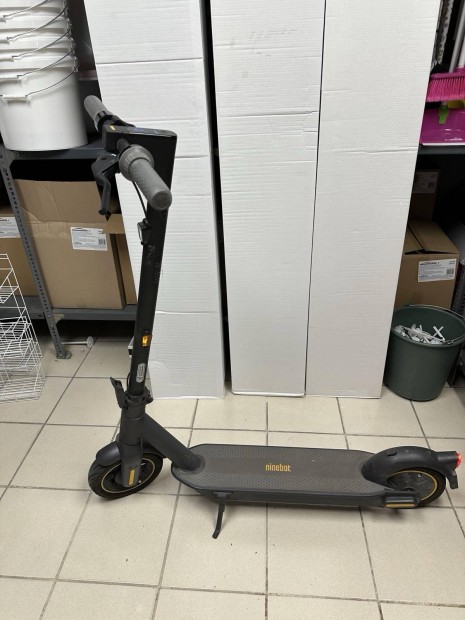 Segway Kickscooter Max G30E II roller