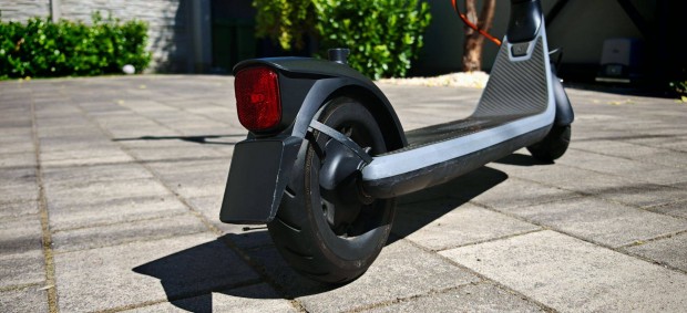 Segway Ninebot E2 plus roller eladó