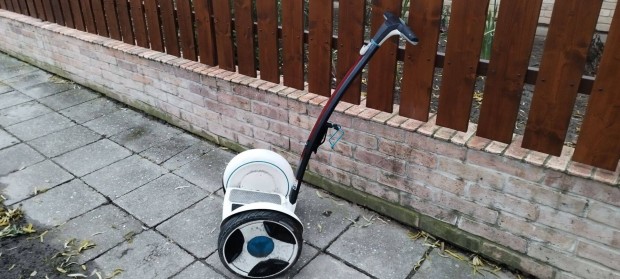 Segway Ninebot Elite Plus t�lt� n�lk�l elad�
