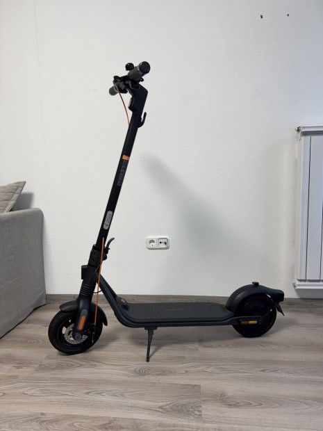 Segway Ninebot F2 Pro elektromos roller elad!  