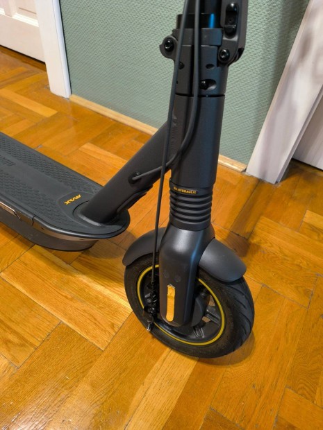 Segway Ninebot G2 Max elektromos roller
