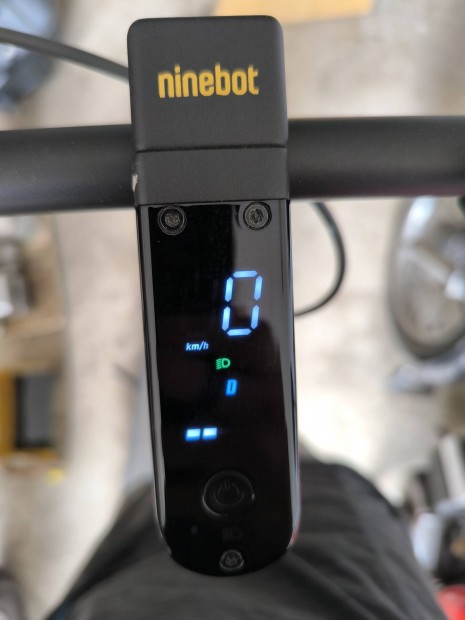 Segway-Ninebot Kickscooter Max G2E elektromos roller - garanciával!