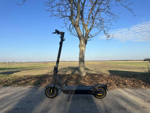 Segway Ninebot Kickscooter Max G2 E Okos Elektromos Roller Elad