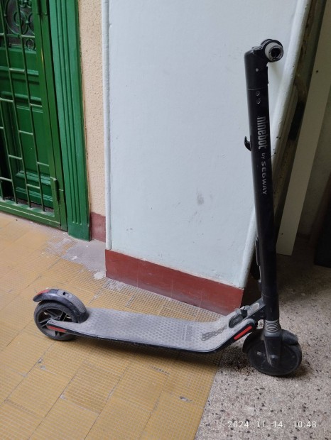 Segway Ninebot elektromos roller