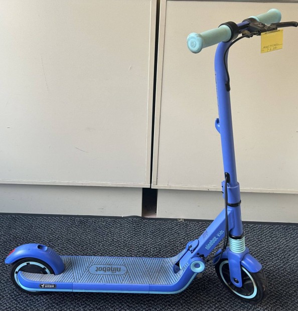 Segway Ninebot zing E8 elektromos roller