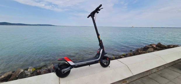 Segway P100SE elektromos roller elad, 369-km/40Kmh/Garis