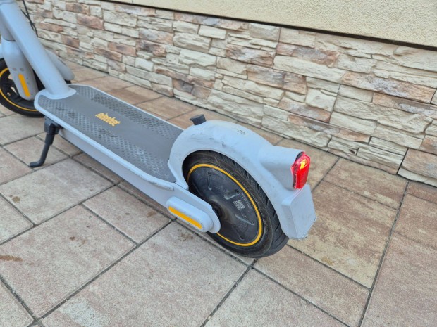 Segway ninebot kickscooter max g30 elektromos roller