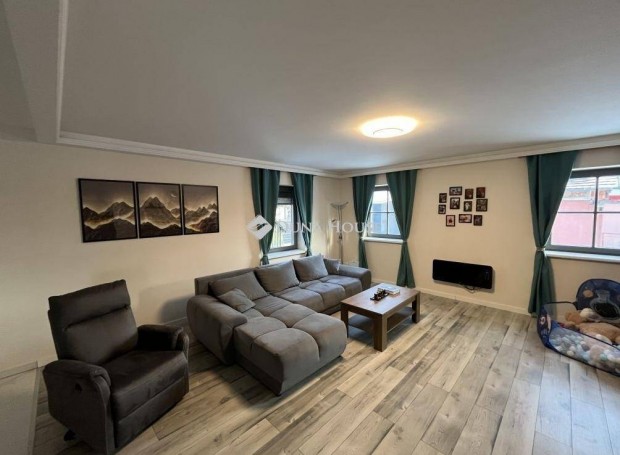 S�i elad� 130 nm-es h�z #5166830