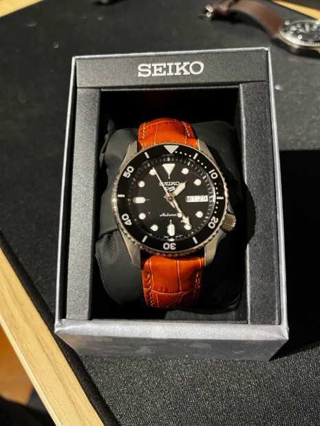 Seiko 5 Sports automata férfi óra Srpk29K1