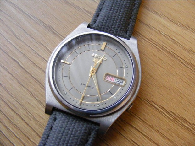 Seiko 5 automata karra ra