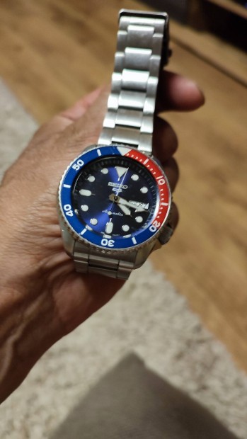 Seiko 5 pepsi 