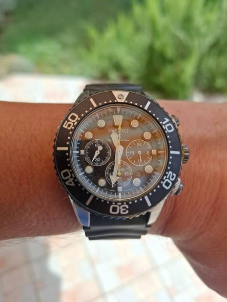 Seiko Prospex Solar SSC021P1 chrono diver