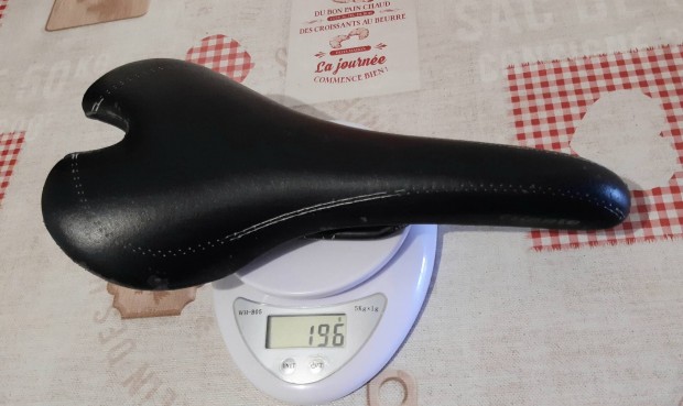 Selle Italia Filante orszgti nyereg, manganese plcs. 135x275mm.