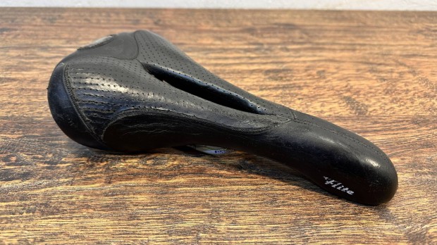 Selle Italia Flite acél palcás nyereg