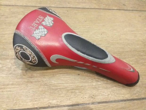 Selle M. Grappa Slide Greep, himzett kerkpr br nyereg