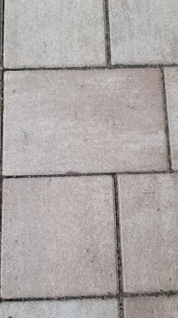 Semmelrock prémium térkő barna fehér színű Szegeden