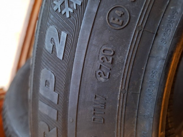 Semperit 175/70 r14 téli gumi 2db