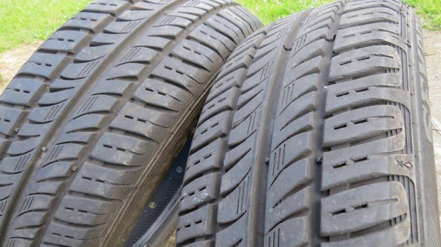 Semperit 185/60 R15 Comfort-Life autógumi - hibás