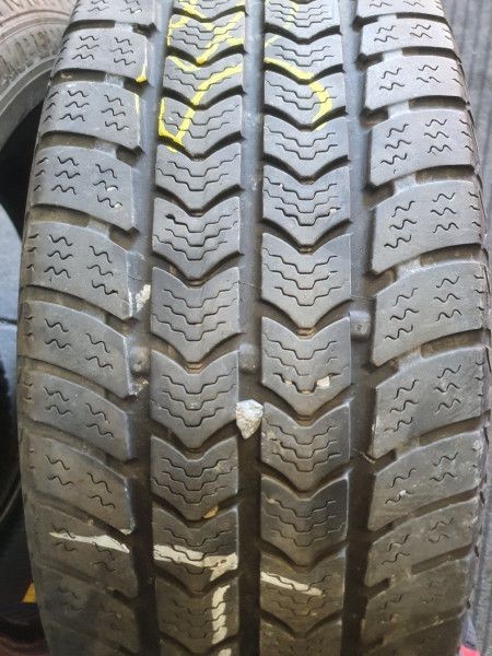 Semperit 195/60R16C VAN-GRIP2 4-5mm DOT17 hasznlt gumi HG5883 tli