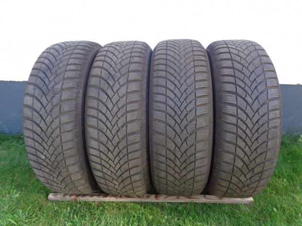 Semperit 195/65R15 tli gumi 2024-es, alig futott jszeren elad
