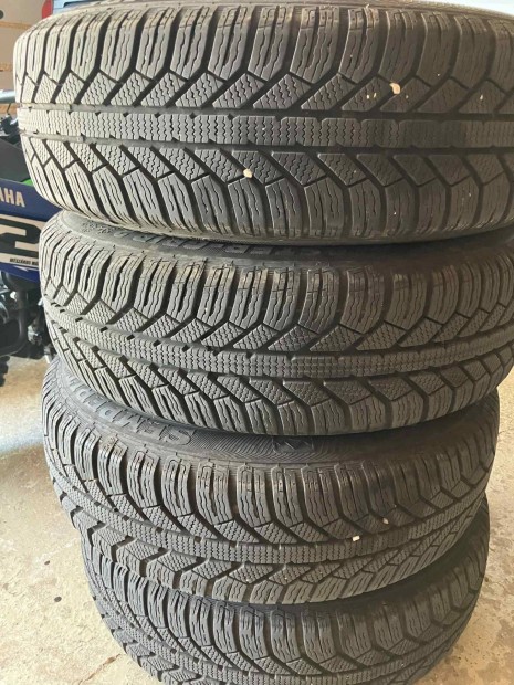 Semperit Fiat téligumi és felni 175/65R15