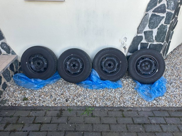 Semperit Master-Grip 2 185/70 R14T 5x100mm acélfelnin