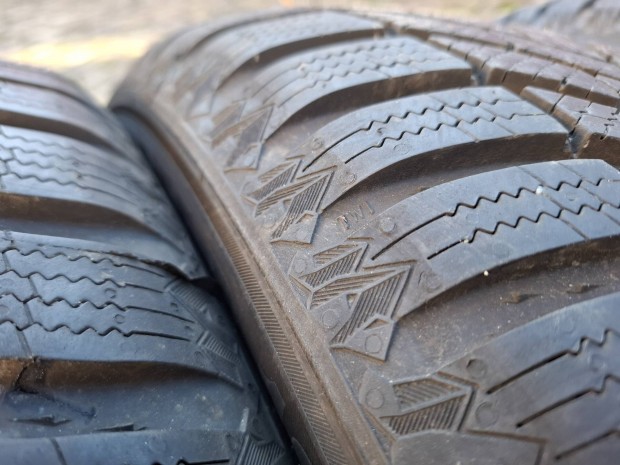 Semperit Speed Grip 5 tli gumi 225/55 R18