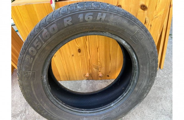 Semperit Téli gumi 205/60 R16 1db