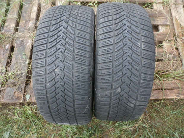 Semperit tli gumi 235/55R17 2db elad