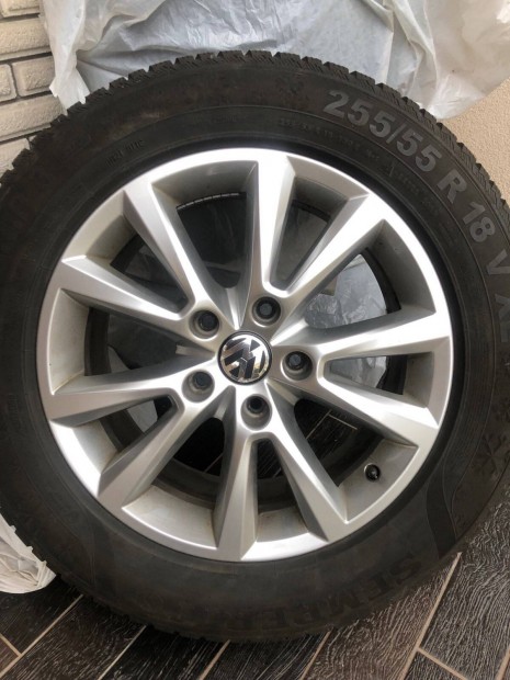 Semperit téli gumi szett, gyári Volkswagen Felnivel