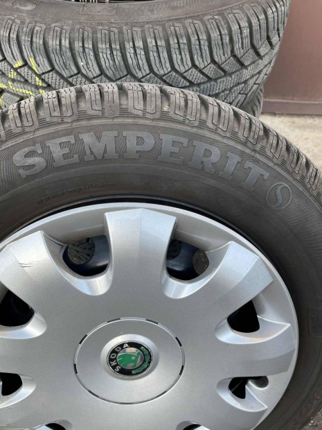 Semperit tli kerk garnitra 195/65 R15, Skoda Octavia