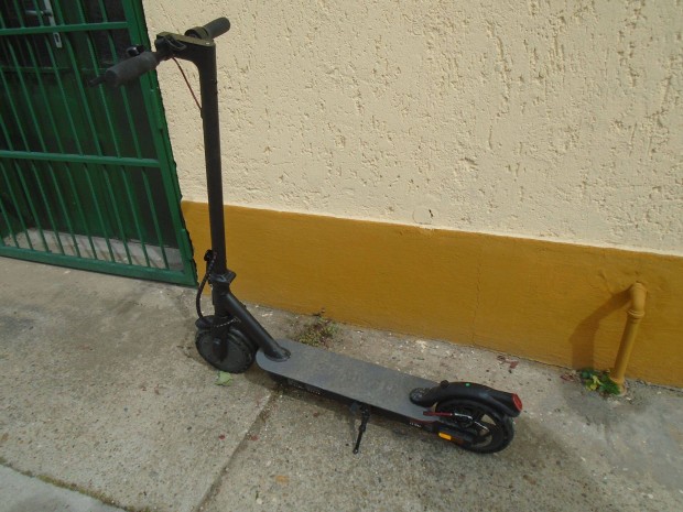 Sencor Scooter ONE 2020 elektromos roller