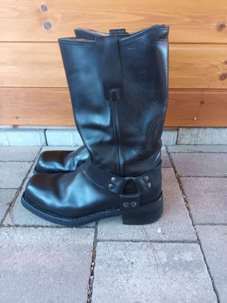 Sendra motoros csizma jszeren 42-es elad