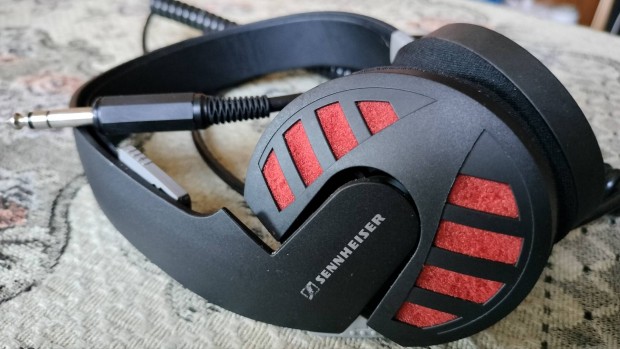 Sennheiser vezetkes fejhallgat 