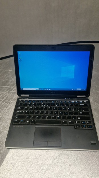 Srlt Dell E7240 alkatrsznek / bontdik