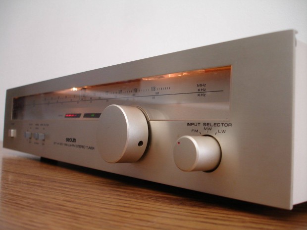 Seuom ST-4120 retr hifi sztere analg rdi tuner Igazi retr tuner