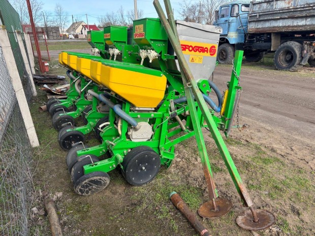 Sfoggia 6 soros szemenk�nti vet�g�p