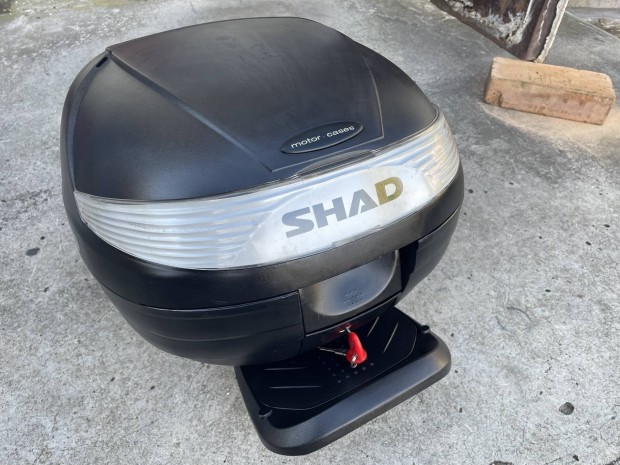 Shad 29literes Tradoboz 2db kulcsal platnival fix 25eFt