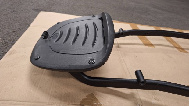 Shad Sh46 doboz túradoboz + konzol platni Suzuki Gsx 1400 csomagtartó