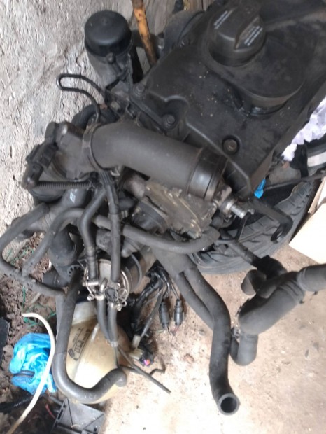 Sharan Alhambra Galaxy 1.9 Pdtdi Auy motor eladó