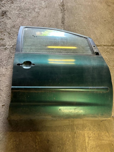 Sharan Alhambra Galaxy jobb els� ajt� z�ld 