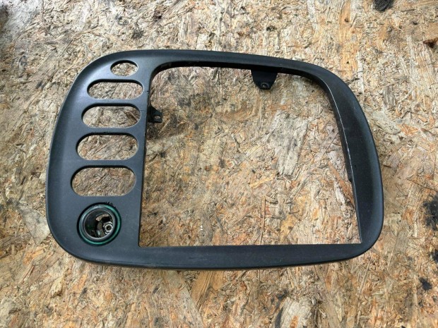 Sharan Alhambra Galaxy k�z�p keret 