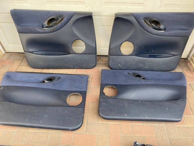 Sharan Galaxy Alhabra ajt� k�rpit szett