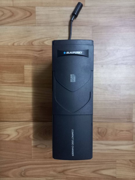 Sharan,Galaxy,Alhambra Blaupunkt CD-tár!