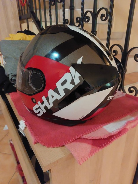 Shark Spartan Apics M mret